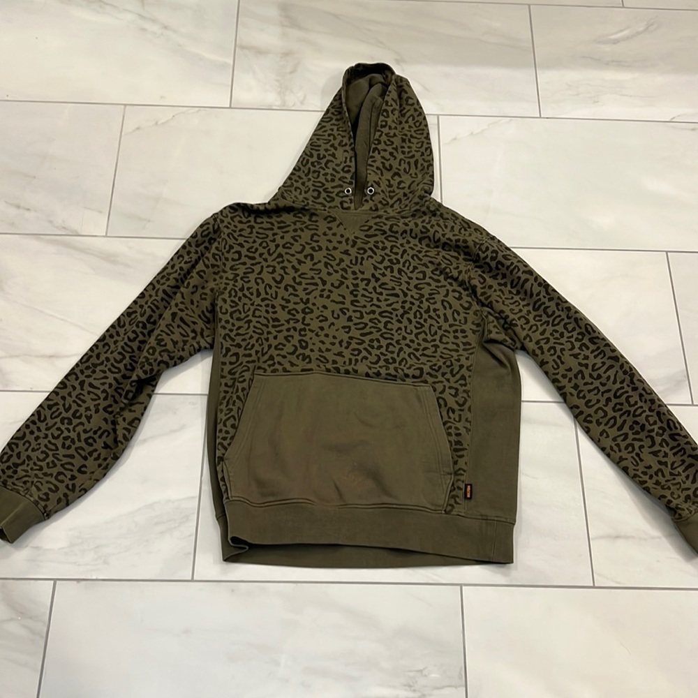 Volcom hoodie